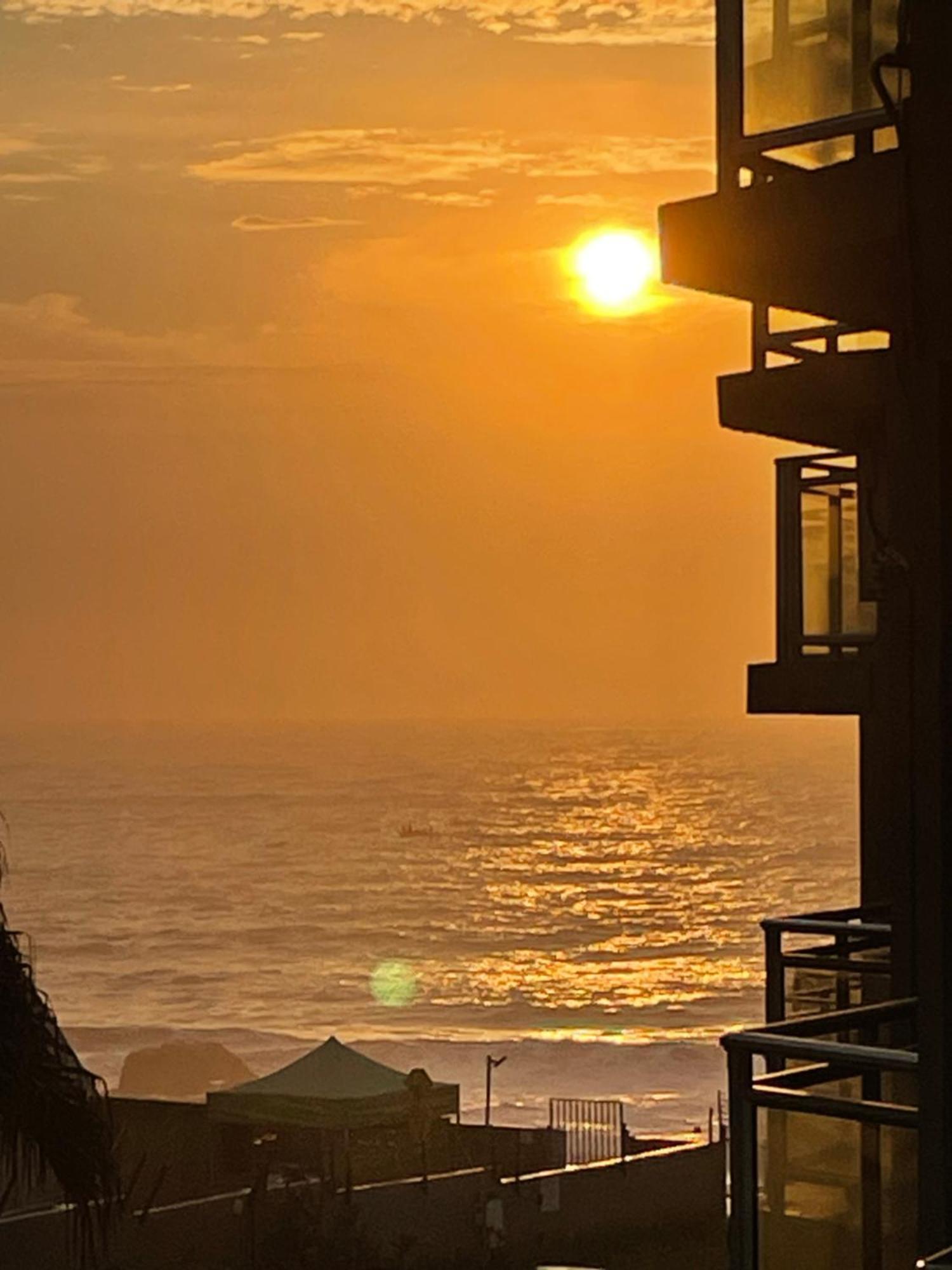 Beachfront In Ballito! Casablanca